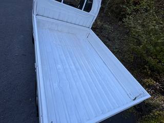 Suzuki Carry: Load bed from above